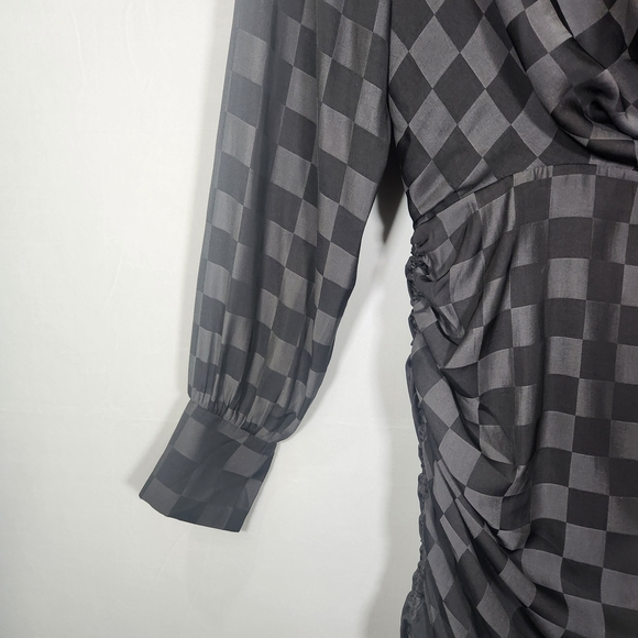 Black Bodycon Wrap Dress with Bishop Sleeves - Picture 4 of 10